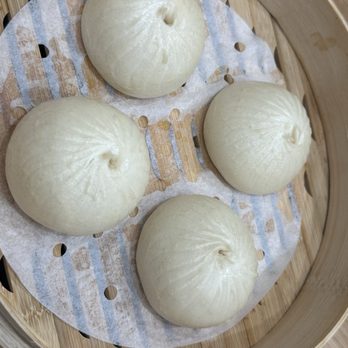 Dough Zone Dumpling House - Steamed chicken dumplings - Noodles Near Me - Campbell, California Dough Zone Dumpling House - Steamed chicken dumplings - Noodles Near Me - Campbell, California
