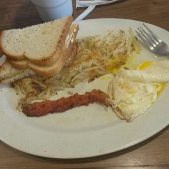 Farmer Boys - This is my plate when I GOT it!! - Breakfast & Brunch Near Me - Orange, California