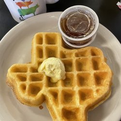Beverly's Country Cafe - Texas waffle--cute and good, too!