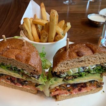 Nick's On State - Veggie Burger - New American Near Me - Carlsbad, California