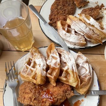 Gumbo Yaya - Chicken and Waffles - Chicken Shop Near Me - Paris, 75 Gumbo Yaya - Chicken and Waffles - Chicken Shop Near Me - Paris, 75