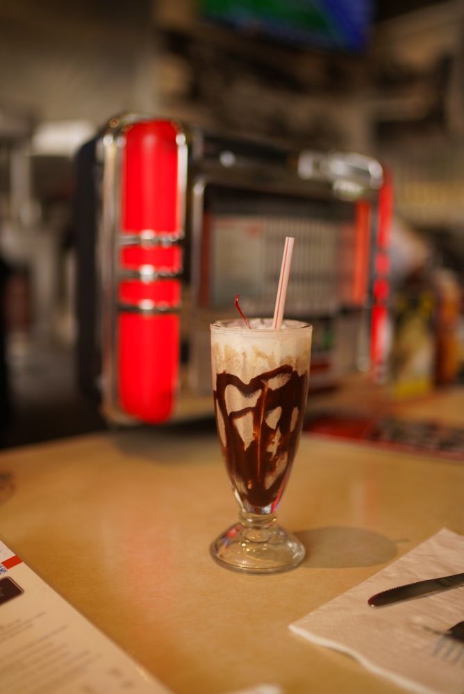 Mel's Drive-In