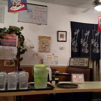 I ai Sushi - Quaint little Japanese restaurant! Just like i remembered in nyc - Sushi Bars Near Me - Tampa, Florida