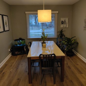 Simion Flooring - a dining room table and chairs - Flooring Near Me - Niles, Illinois Simion Flooring - a dining room table and chairs - Flooring Near Me - Niles, Illinois