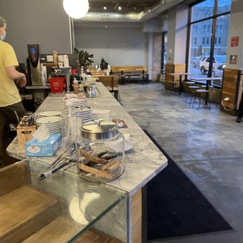 La Colombe Coffee Workshop - Coffee & Tea Near Me - Chicago, Illinois