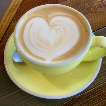 Dandelion Cafe - Vanilla latte - Coffee & Tea Near Me - Bellaire, Texas