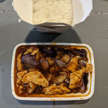 Sichuan Palace - Eggplant Tofu - Chinese Near Me - Pittsburgh, Pennsylvania