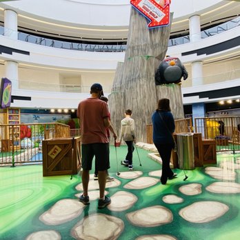 American Dream - Angry Bird's miniature golf - Shopping Centers Near Me - East Rutherford, New Jersey American Dream - Angry Bird's miniature golf - Shopping Centers Near Me - East Rutherford, New Jersey