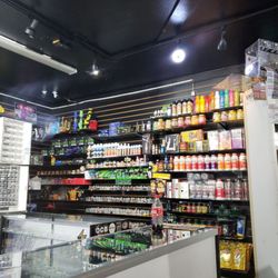 831 Smoke Shop