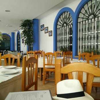 Espuma del mar - Seafood Near Me - Isla Canela, H
