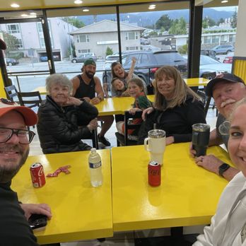 Curbgrill - Friday night fun! - Breakfast & Brunch Near Me - Montrose , California
