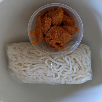 Love Khao Swe - Khao swe noodles and chicken - Food Delivery Services Near Me