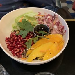 Poke Bowl - with beef Poke Bowl - with beef