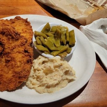 Cheddar's Scratch Kitchen - Fried (flat!) Chicken - American Near Me - Austin, Texas