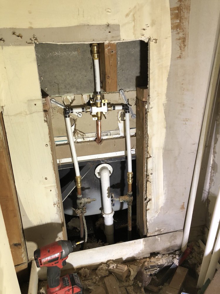 Slide of Williams Plumbing and Repair