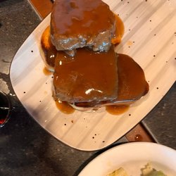 Outlaw's Bar & Grill - Meatloaf