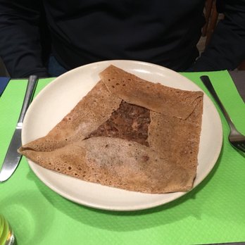 Le Cabestan - Mushroom cream crepe - Creperies Near Me - Saint-Brieuc, 22