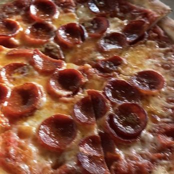 Monkeypod Kitchen - Pepperoni pizza!! - New American Near Me - Lahaina, Hawaii