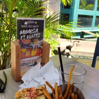 Down the Hatch Maui - Seafood Near Me - Lahaina, Hawaii