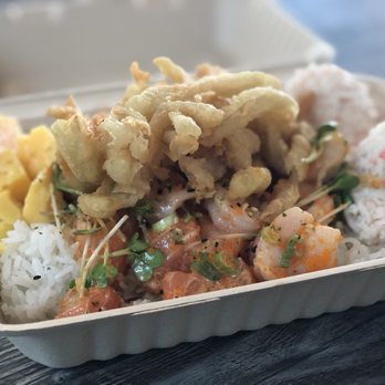 8oz Poke - 11.95 for a Medium (VERY VERY FILLING). My bowl has 2 scoops of salmon, 1 shrimp with a side of double crab and sweet egg - Poke Near Me - Studio City, California 8oz Poke - 11.95 for a Medium (VERY VERY FILLING). My bowl has 2 scoops of salmon, 1 shrimp with a side of double crab and sweet egg - Poke Near Me - Studio City, California