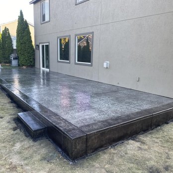Desert Jewel - roman slate stamped concrete - Landscaping Near Me