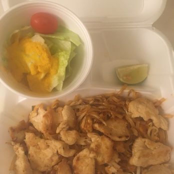 Thai Meal - Lunch portion chicken pad Thai - Asian Fusion Near Me - Plantation, Florida Thai Meal - Lunch portion chicken pad Thai - Asian Fusion Near Me - Plantation, Florida