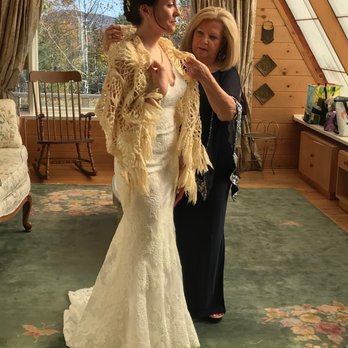 Adena Orchard - Bridal suite, getting ready - Venues & Event Spaces Near Me - Jewett, New York