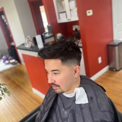 Wolf Beauty Salon - Haircut