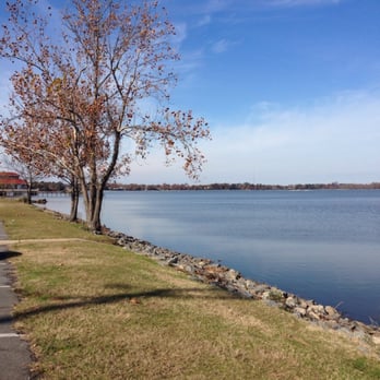 Lake Saracen Walking Trail - View of the lake from the main parking lot. - Lakes Near Me - Pine Bluff, Arkansas Lake Saracen Walking Trail - View of the lake from the main parking lot. - Lakes Near Me - Pine Bluff, Arkansas