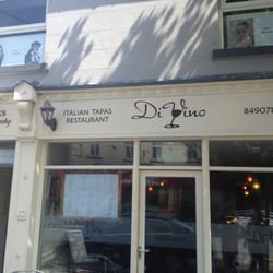 Di Vino - Lovely little Italian restaraunt haven't eaten here yet but had a lovely latte nice location real Italian style friendly staff