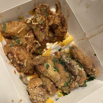 Starbird Chicken - Wings - Salad Near Me - Hermosa Beach, California