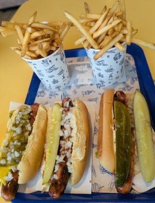 Ted's Hot Dogs by null