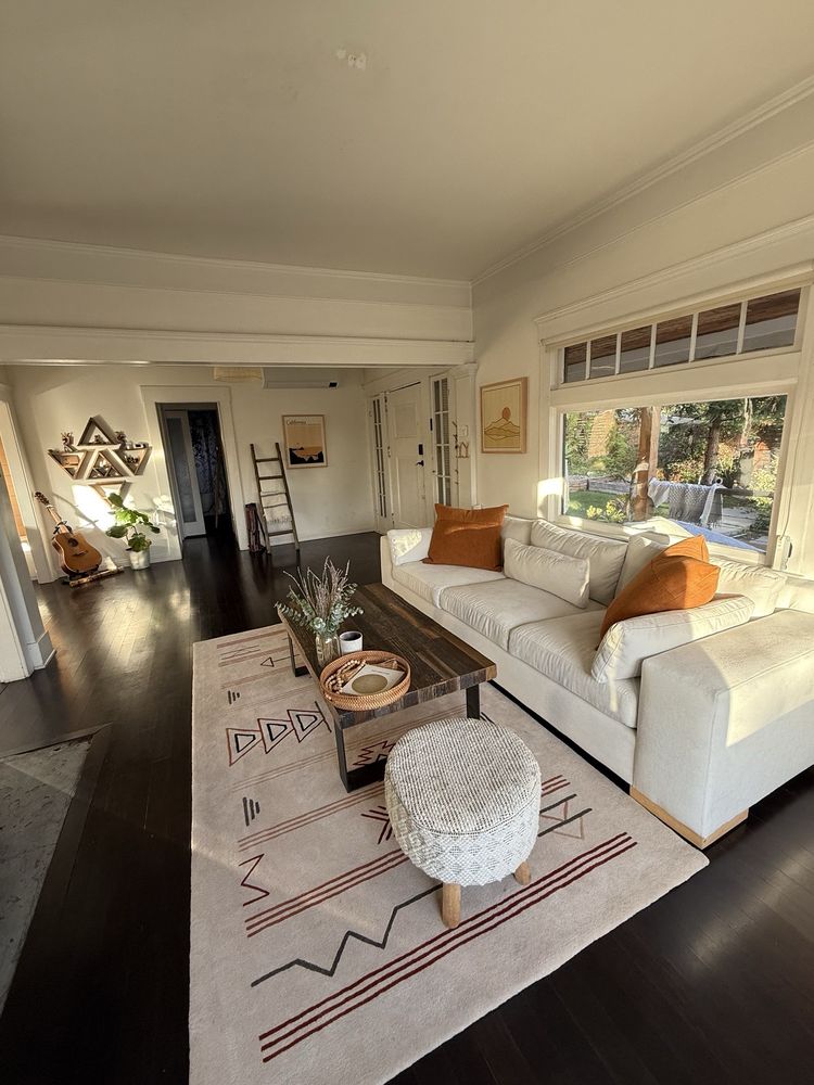 Design it by Ninos - upholstery in Los Angeles, CA