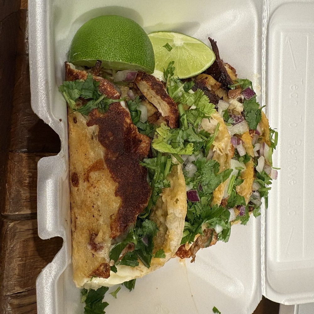 La Turquesa Abq - Birria tacos - Food Trucks Near Me