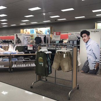 Target - Department Stores Near Me - Manassas, Virginia
