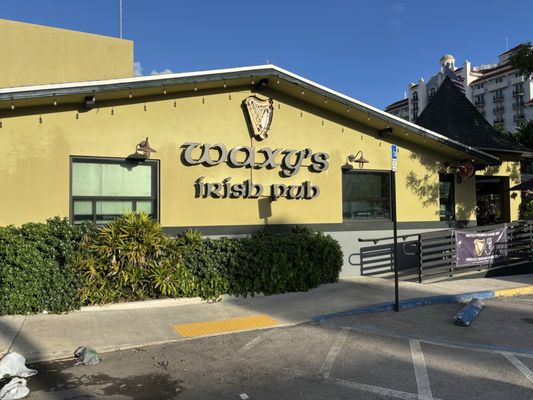 Waxy's Irish Pub by null