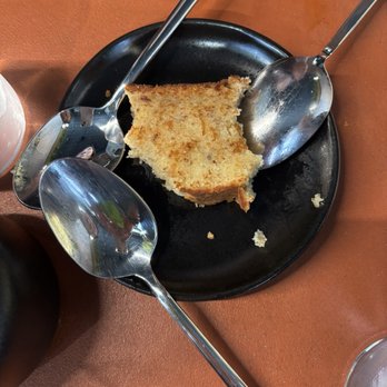 Tinto - Warm banana bread - Cafes Near Me - New York, New York Tinto - Warm banana bread - Cafes Near Me - New York, New York