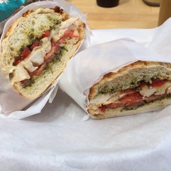 Float Pasadena - Chicken pesto sandwich - Coffee & Tea Near Me - Pasadena, California Float Pasadena - Chicken pesto sandwich - Coffee & Tea Near Me - Pasadena, California