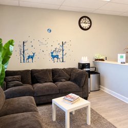 Sun Massage - Our welcoming lobby and waiting area.