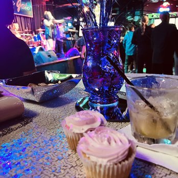 Starting Gate - cupcakes and a drink on a table - Lounges Near Me - Los Alamitos, California Starting Gate - cupcakes and a drink on a table - Lounges Near Me - Los Alamitos, California