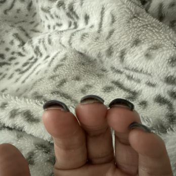 Lee’s Magic Nails - He tried to put glue down inside to fill the gaps - Nail Salons Near Me - Panorama City, California Lee’s Magic Nails - He tried to put glue down inside to fill the gaps - Nail Salons Near Me - Panorama City, California