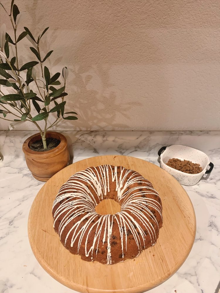 Thompson Peak Treats Logo