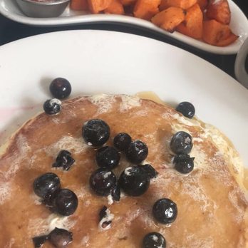 Sleepy Bee Cafe - Oakley - Breakfast & Brunch Near Me - Cincinnati, Ohio Sleepy Bee Cafe - Oakley - Breakfast & Brunch Near Me - Cincinnati, Ohio