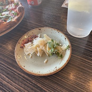 Luna Pizzeria - Pizza toppings - Pizza Near Me - Houston, Texas Luna Pizzeria - Pizza toppings - Pizza Near Me - Houston, Texas