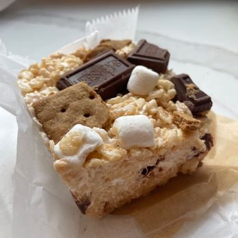 Birdie’s Bake Shop - S'mores Rice Crispy treat, homemade graham crackers! - Bakeries Near Me - Washington, Missouri Birdie’s Bake Shop - S'mores Rice Crispy treat, homemade graham crackers! - Bakeries Near Me - Washington, Missouri