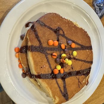 Granny’s Kitchen - Reese's Pieces Short - Breakfast & Brunch Near Me - Oklahoma City, Oklahoma Granny’s Kitchen - Reese's Pieces Short - Breakfast & Brunch Near Me - Oklahoma City, Oklahoma