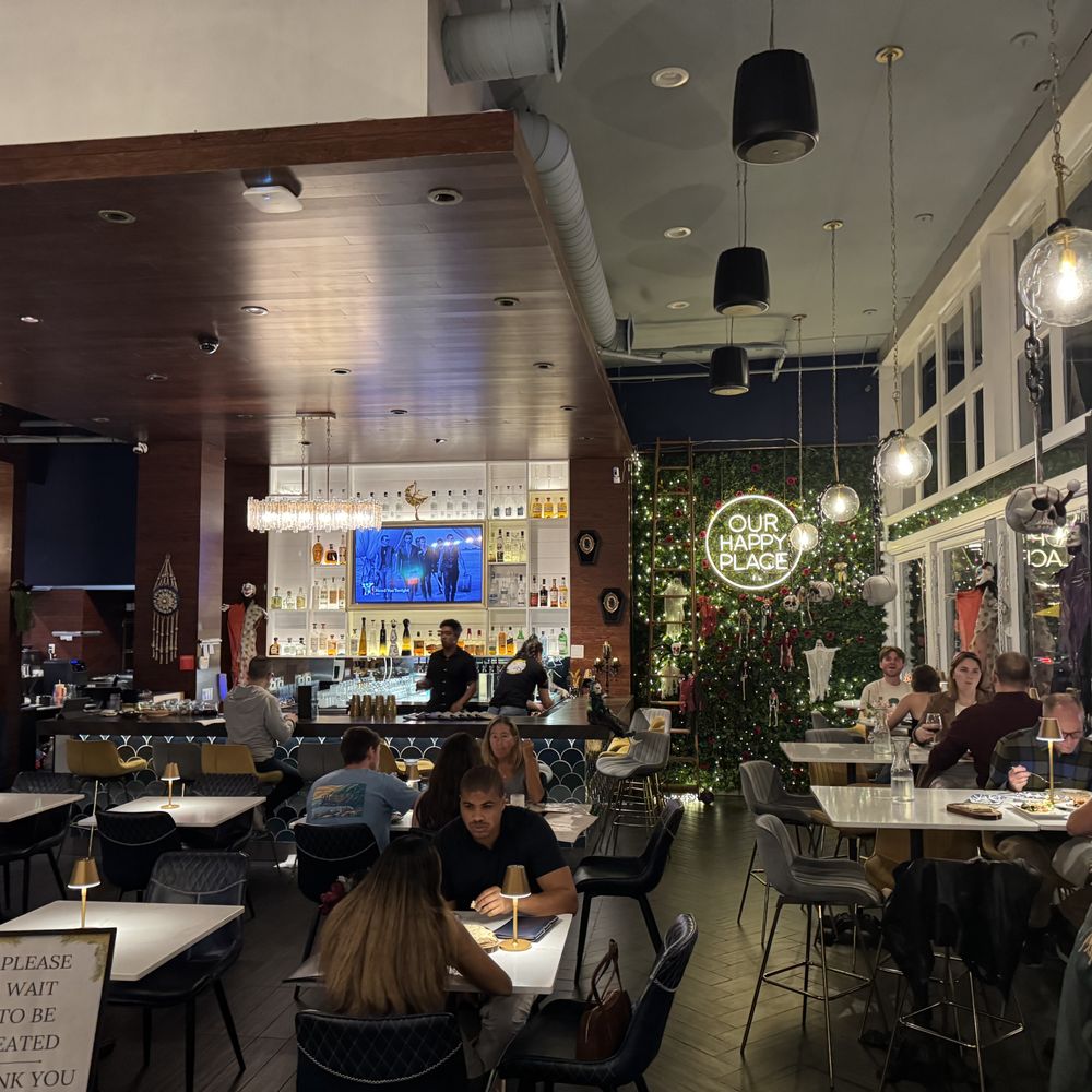 Mimoza Mediterranean Restaurant - Inside the restaurant - Mediterranean Near Me - San Diego, California