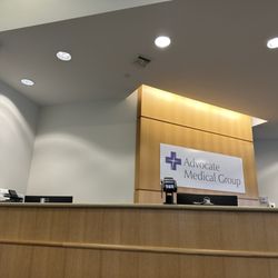 Advocate Medical Group - Buffalo Grove - Well equipped front desk.