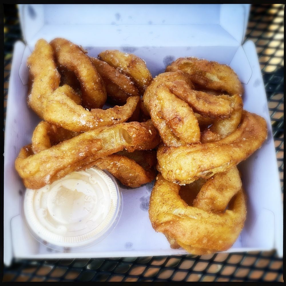 Wonder Nanuet - Onion rings with horseradish remoulade from The Mainstay by Marc Murphy (beer battered and crispy, served w/ horseradish dipping sauce) - Food Delivery Services Near Me - Nanuet, New York
