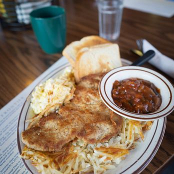 Swiss Alaska Inn - swiss breakfast with "gypsy sauce" - Hotels Near Me - Talkeetna, Alaska Swiss Alaska Inn - swiss breakfast with "gypsy sauce" - Hotels Near Me - Talkeetna, Alaska